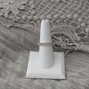 Elegant Silver Band Ring With Champagne Stones